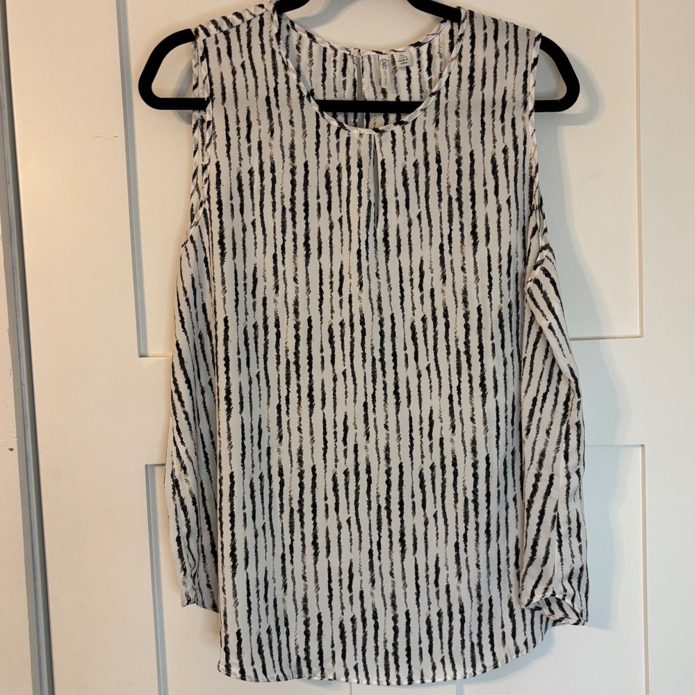 Sleeveless Career‎ Top XL Sliky White with Black Animal Stripes Mob Wife Layers